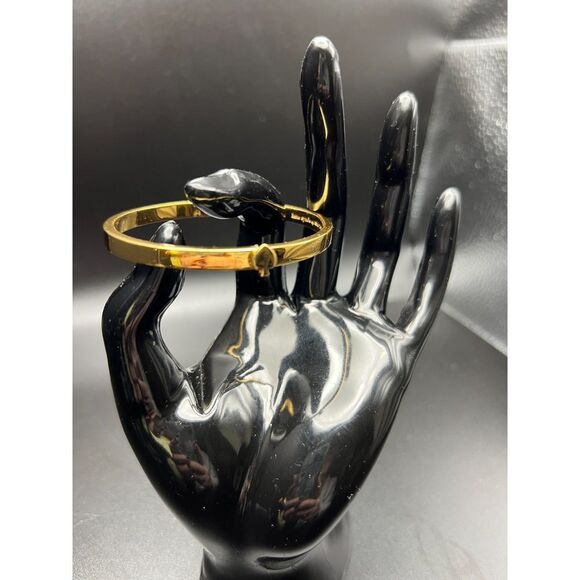 Kate Spade Spade Clasp Bangle Bracelet - Picture 2 of 8
